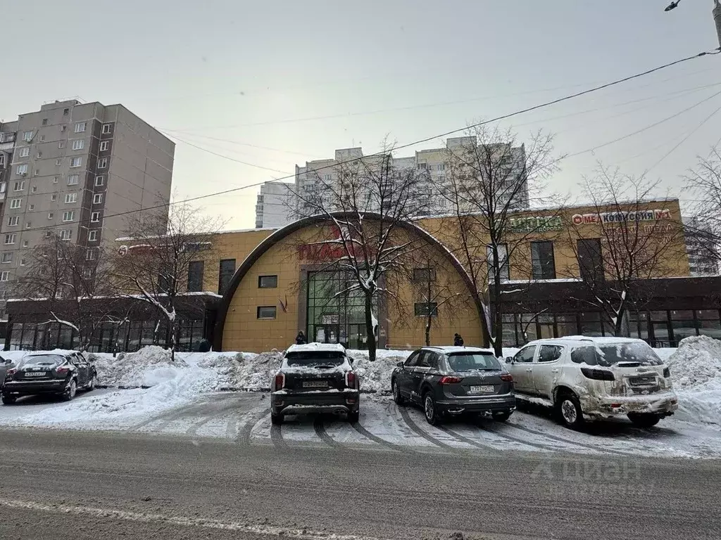 Торговая площадь в Москва ул. Маршала Полубоярова, 4к1 (28 м) - Фото 0