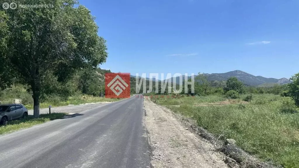 Участок в Судак, Алуштинская улица (2.1 м) - Фото 1