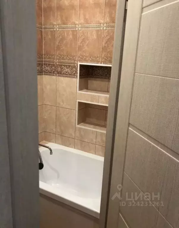 1-к кв. Татарстан, Казань Выборгская ул., 2 (18.0 м) - Фото 1