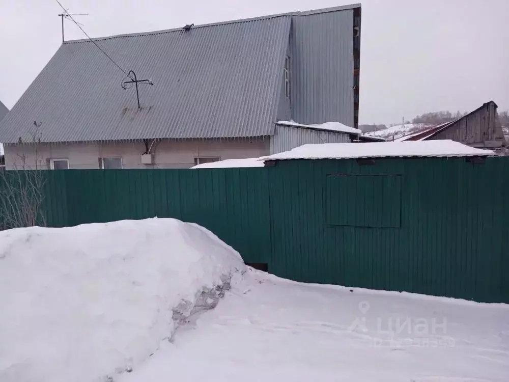 Дом в Кемеровская область, Кемерово пос. Комиссарово, ул. Центральная ... - Фото 0