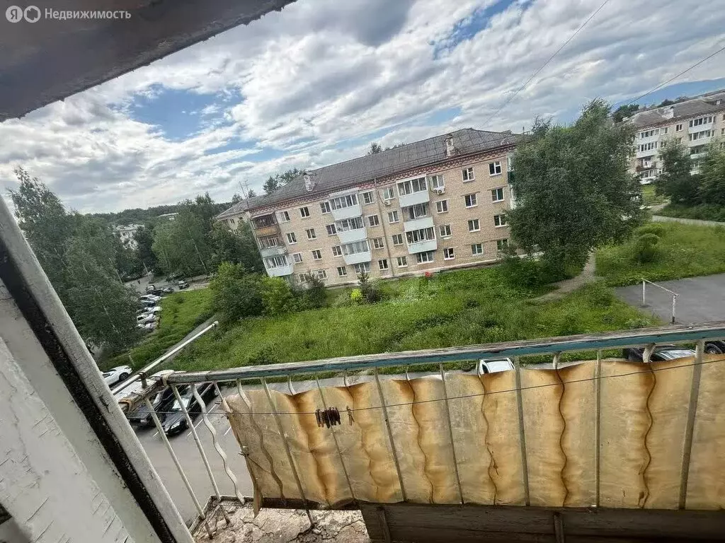 3-комнатная квартира: Златоуст, Дворцовая улица, 26 (57.6 м) - Фото 1