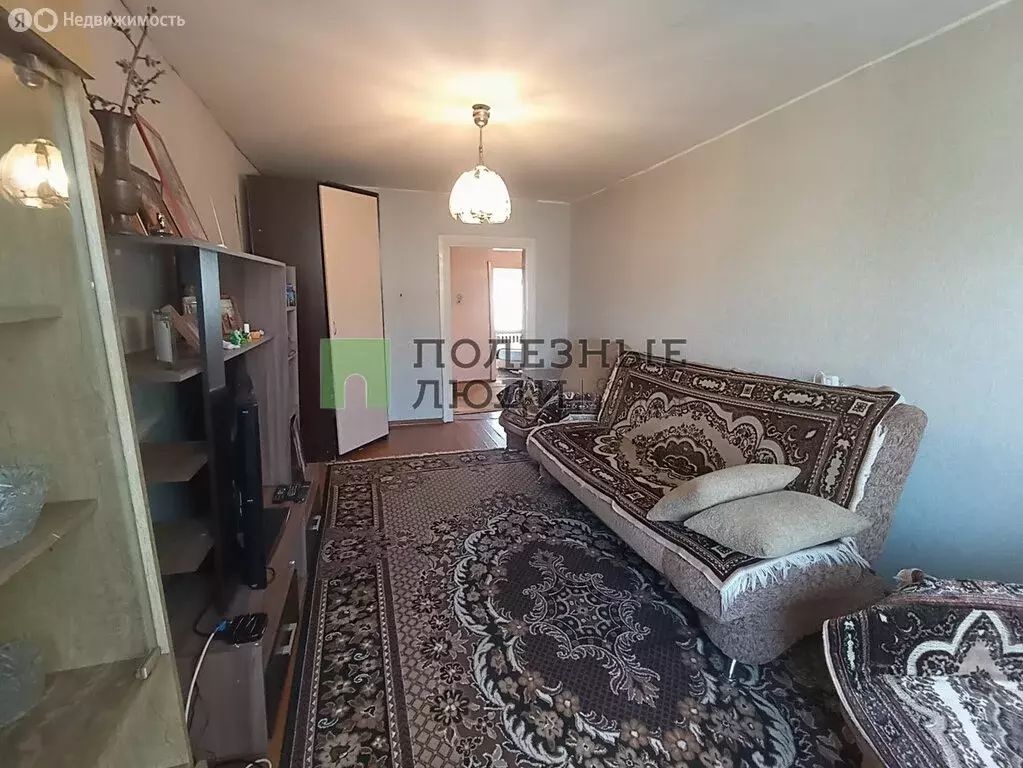 3-комнатная квартира: городской округ Красноярск, село Арейское, ... - Фото 1