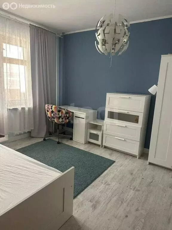 4-комнатная квартира: Белгород, улица Губкина, 35 (75.3 м) - Фото 0