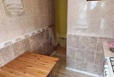 2-к. квартира, 46 м, 1/9 эт. - Фото 1