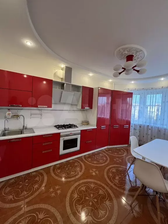 2-к. квартира, 82 м, 4/5 эт. - Фото 0