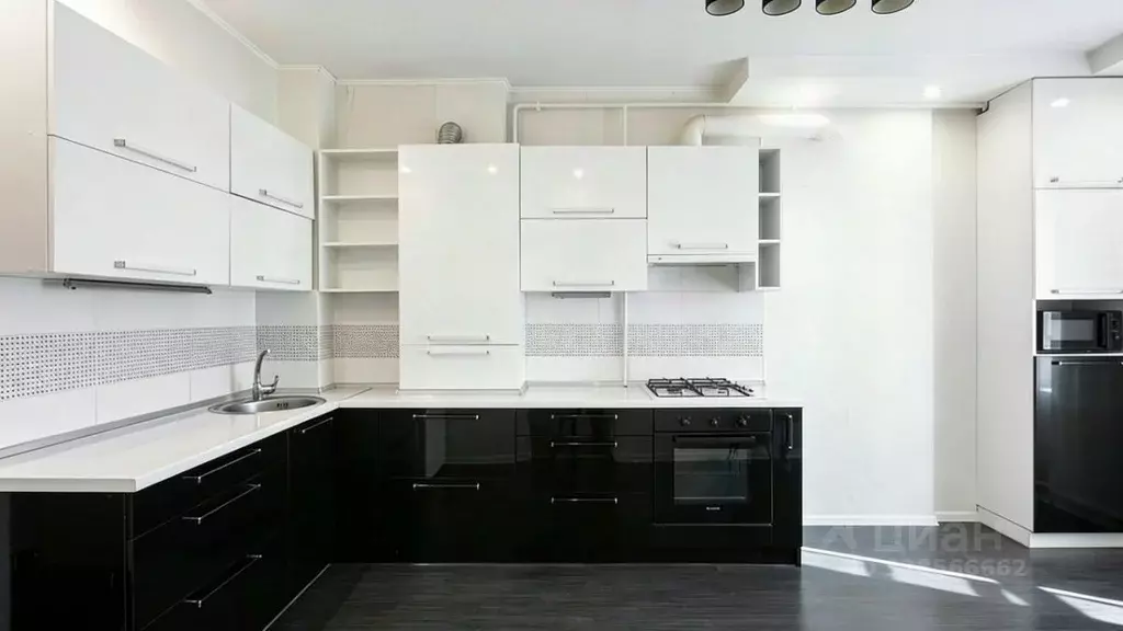 1-к кв. Калининградская область, Калининград ул. Боткина, 2А (39.5 м) - Фото 2