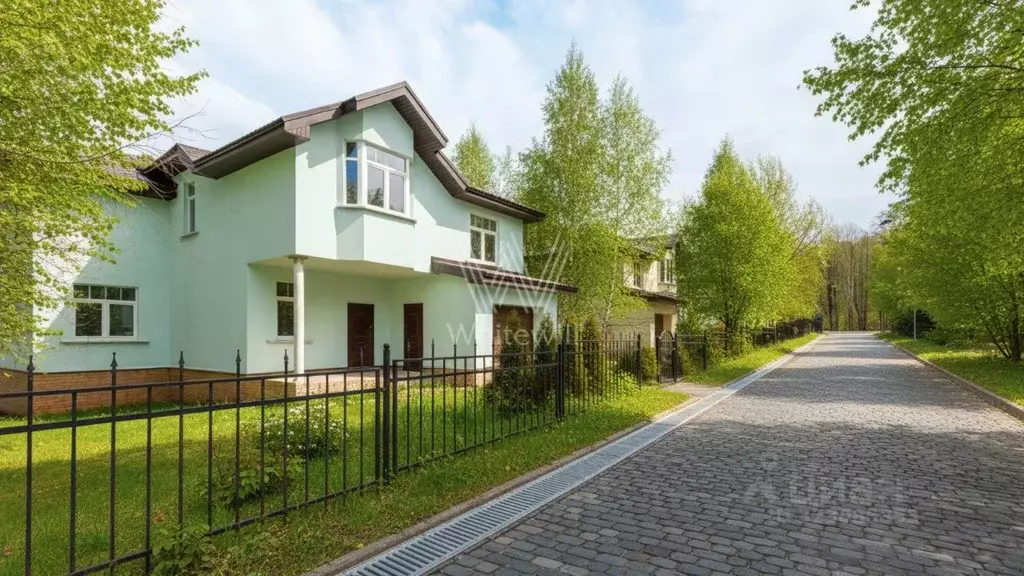 Коттедж в Московская область, Одинцовский городской округ, с. Усово, ... - Фото 2