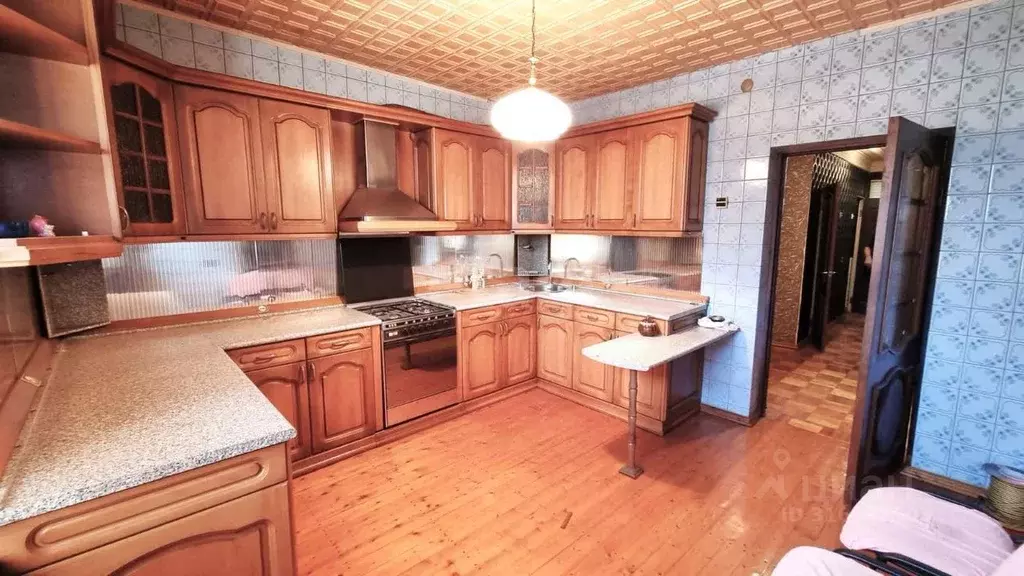 Дом в Волгоградская область, Волгоград Лесогорская ул., 31 (353 м) - Фото 1