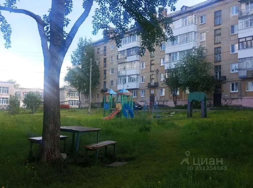 3-к кв. Пермский край, Губаха ул. Суворова, 7 (51.0 м) - Фото 2
