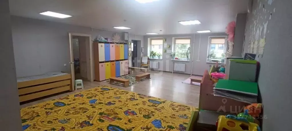 Помещение свободного назначения в Свердловская область, Арамиль ул. ... - Фото 0