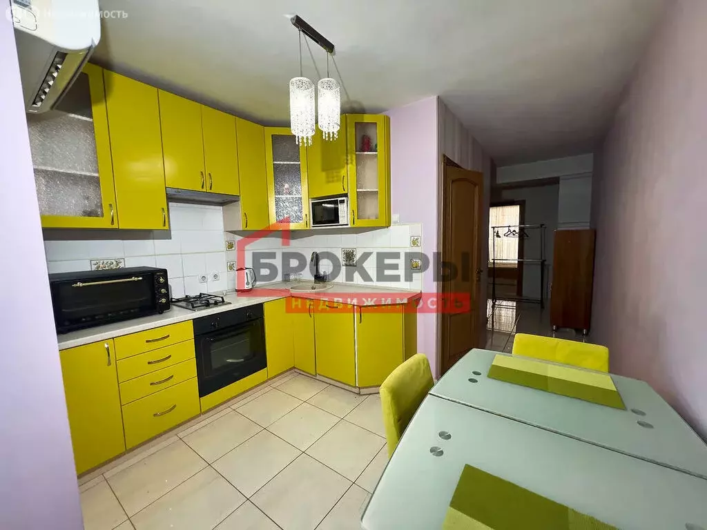 2-комнатная квартира: Севастополь, улица Адмирала Юмашева, 3 (56 м) - Фото 0