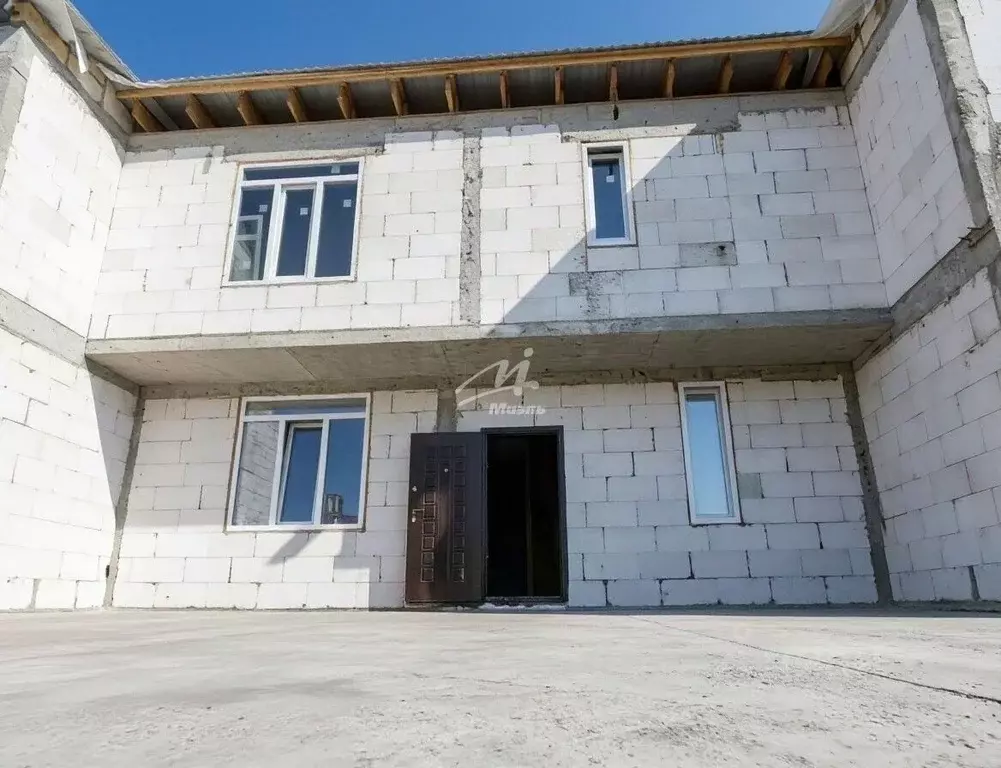 Таунхаус в Севастополь проезд Редутный, 18 (110 м) - Фото 1