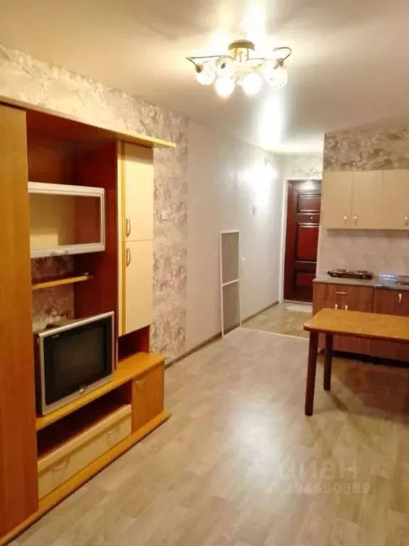 1-к кв. Белгородская область, Старый Оскол Молодогвардеец мкр, 2 (18.0 ... - Фото 2