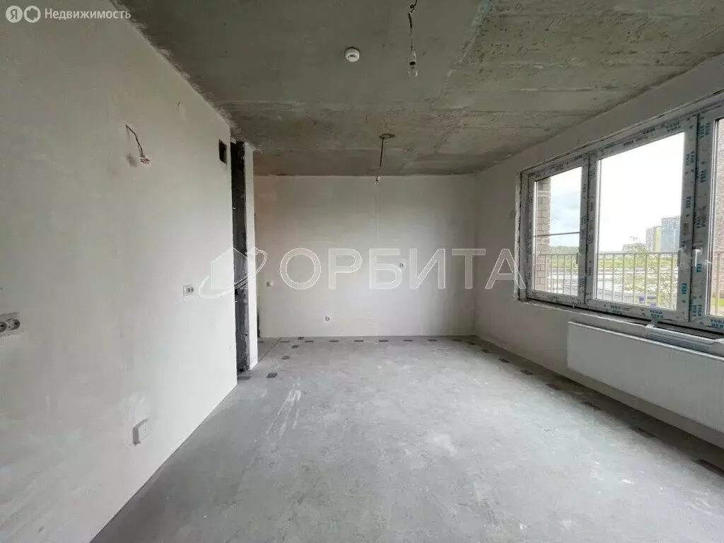 3-комнатная квартира: Тюмень, улица Фармана Салманова, 5 (74.6 м) - Фото 2