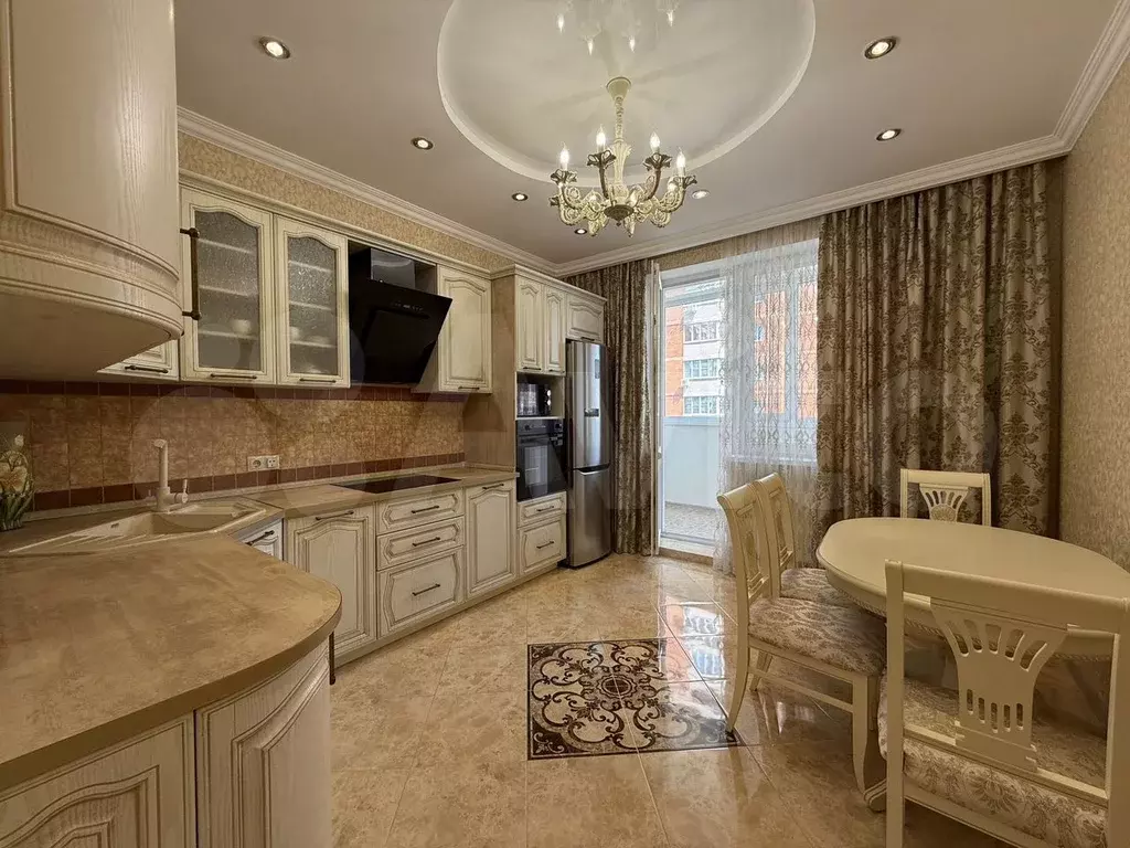 2-к. квартира, 70 м, 6/16 эт. - Фото 0