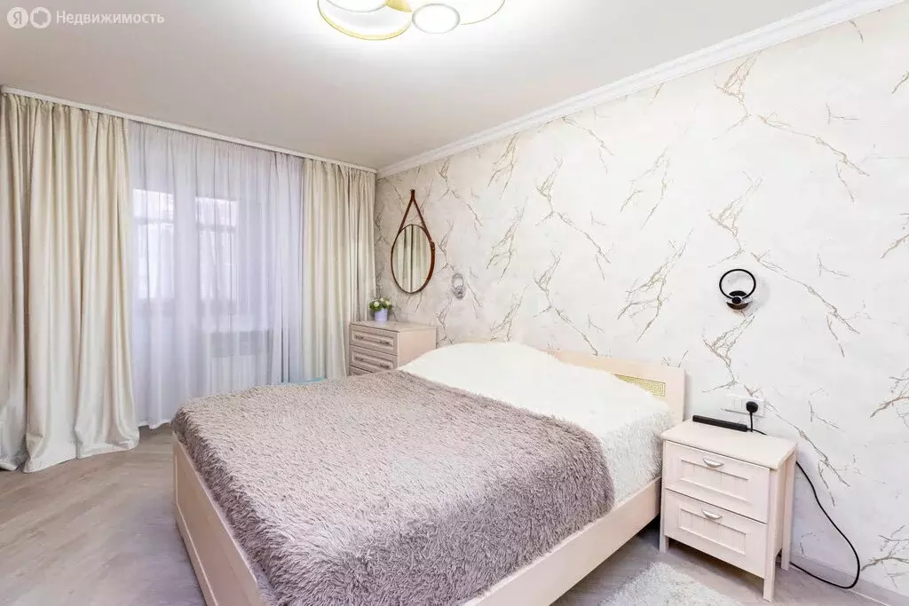 3-комнатная квартира: Тюмень, 6-й микрорайон, улица Валерии ... - Фото 2