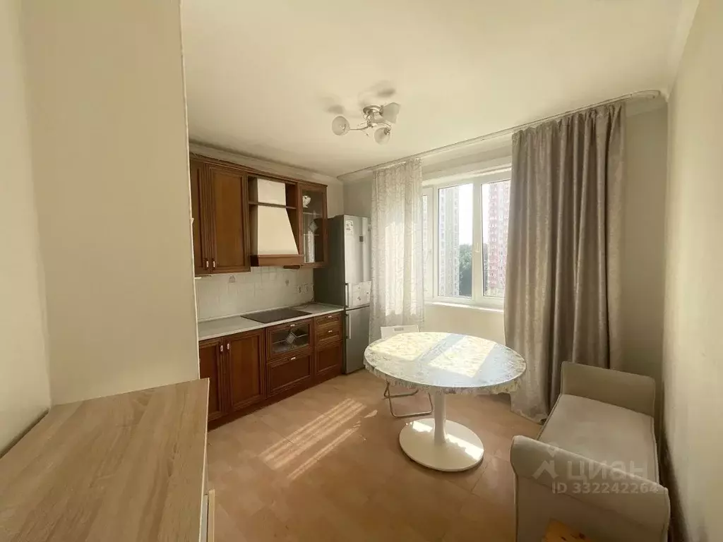 3-к кв. Московская область, Химки Молодежная ул., 5 (73.0 м) - Фото 1