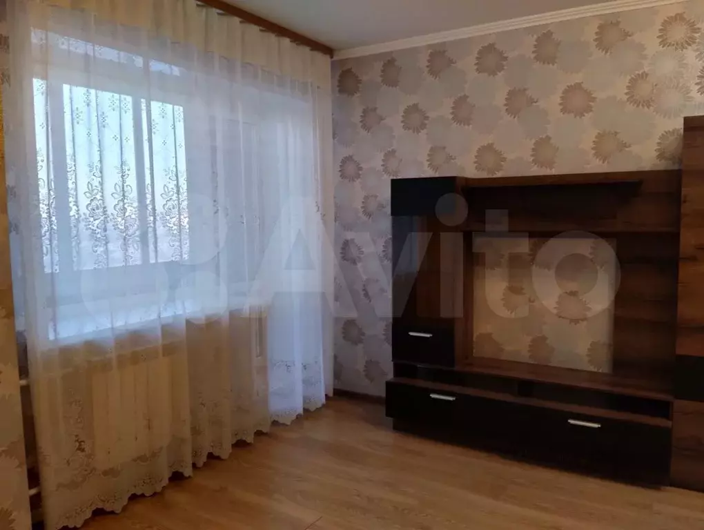 1-к. квартира, 44 м, 8/9 эт. - Фото 1