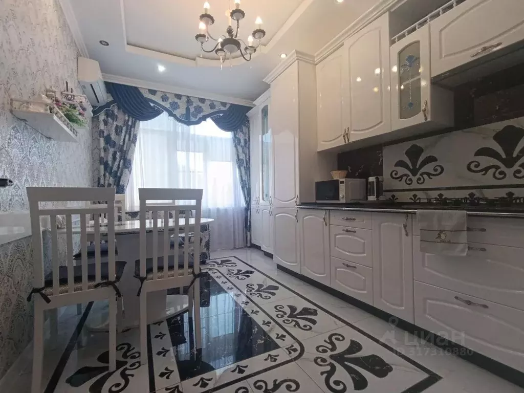 2-к кв. Краснодарский край, Сириус пгт ул. Набережная, 24 (50.0 м) - Фото 0