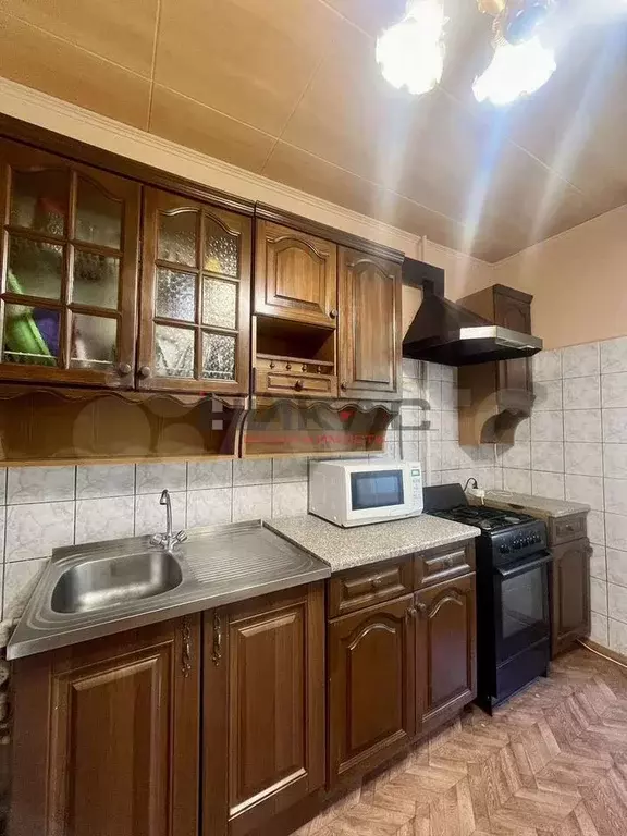 1-к. квартира, 45 м, 2/7 эт. - Фото 0
