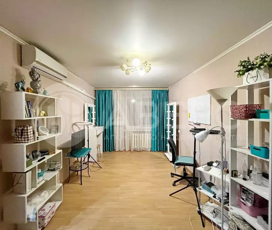 1-к. квартира, 29,7 м, 5/5 эт. - Фото 0