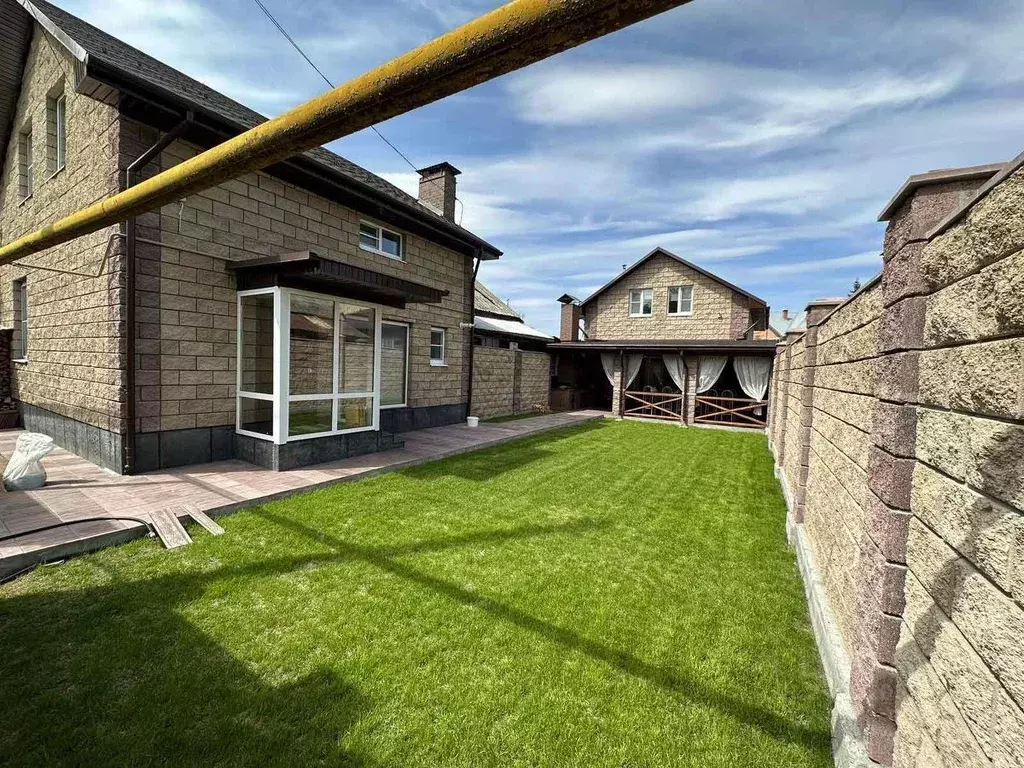 Дом в Самарская область, Тольятти ул. Мира, 2 (230 м) - Фото 1