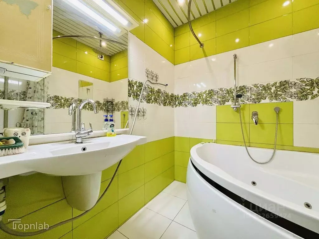 3-к кв. Московская область, Домодедово Южный мкр, ул. Курыжова, 19 ... - Фото 0