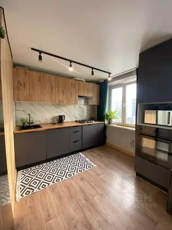 2-к кв. Челябинская область, Челябинск Комсомольский просп., 50 (62.3 ... - Фото 0