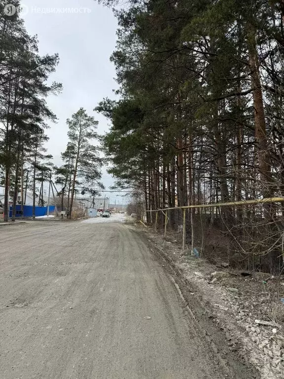 Участок в посёлок Большой Исток, улица Ленина (15 м) - Фото 1