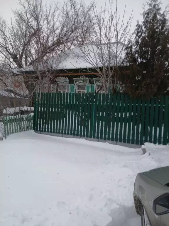 Дом в Самарская область, Кинель городской округ, Алексеевка пгт ул. ... - Фото 1