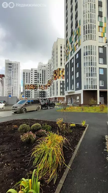 1-комнатная квартира: Екатеринбург, улица Рябинина, 18/2 (37.7 м) - Фото 1