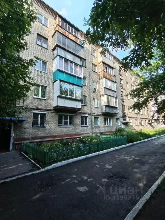 3-к кв. Челябинская область, Челябинск ул. Бажова, 34 (55.0 м) - Фото 0