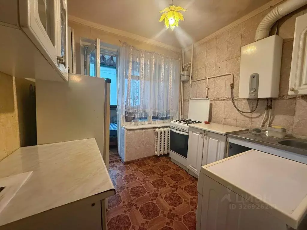 1-к кв. Крым, Ялта ул. Дзержинского, 21 (35.8 м) - Фото 1