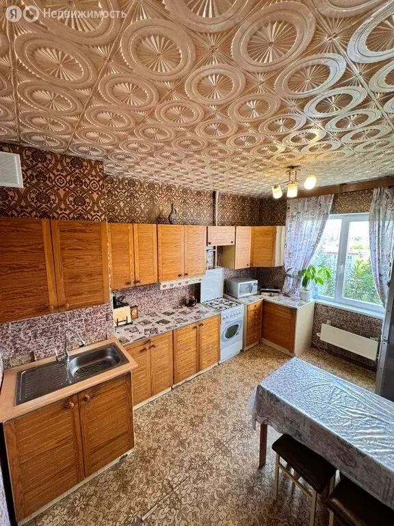 3-комнатная квартира: Омск, улица Лукашевича, 10 (62.3 м) - Фото 0