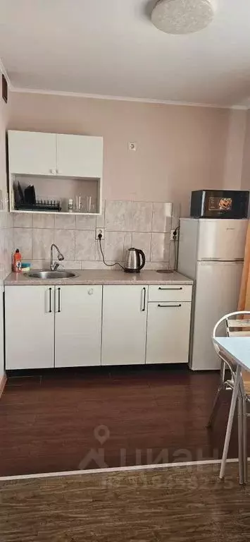 Студия Приморский край, Владивосток Весенняя ул., 6с1 (31.0 м) - Фото 0