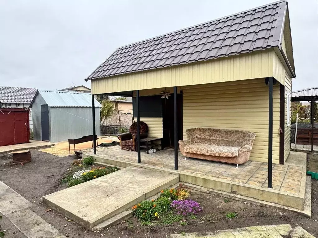 Дом в Саратовская область, Энгельсский район, Красноярское ... - Фото 2