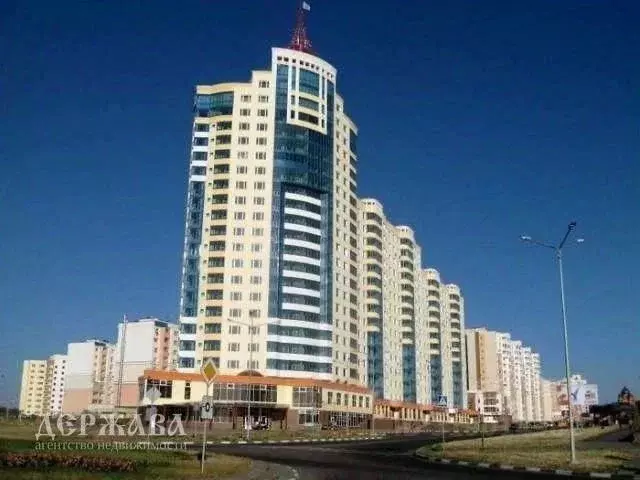 2-к кв. Белгородская область, Старый Оскол Степной мкр, 13 (90.0 м) - Фото 0