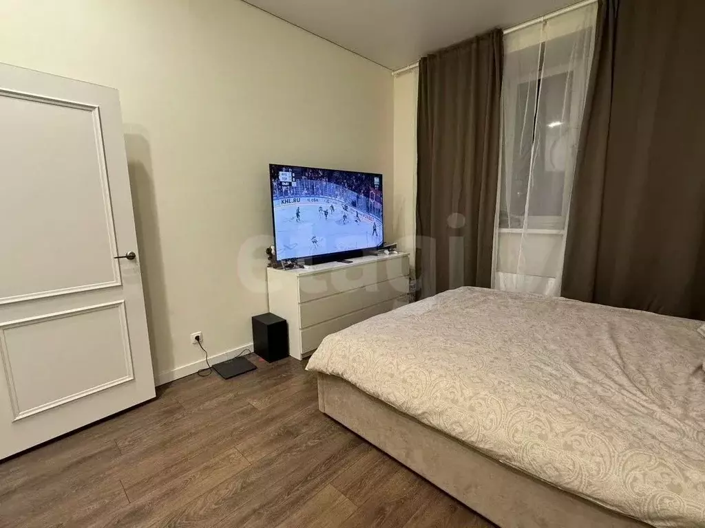 1-к кв. Татарстан, Казань ул. Зур Урам, 1Г (34.4 м) - Фото 1