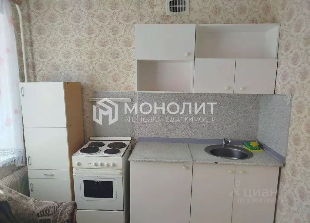 1-к кв. Белгородская область, Старый Оскол Макаренко мкр, 6 (40.0 м) - Фото 1
