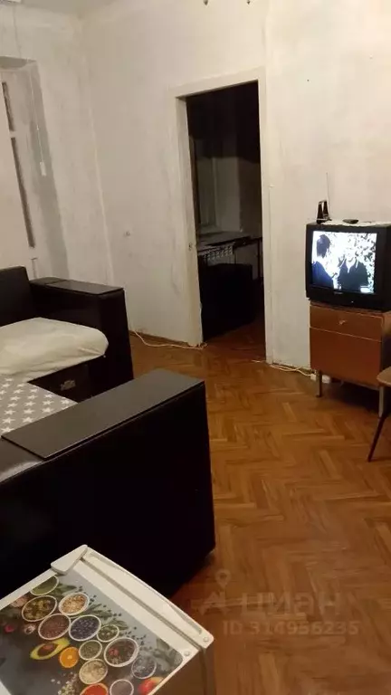 2-к кв. Самарская область, Самара ул. Урицкого, 24 (42.2 м) - Фото 2