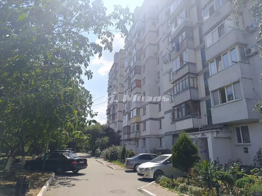 1-к кв. Крым, Симферополь городской округ, Комсомольское пгт ул. ... - Фото 1
