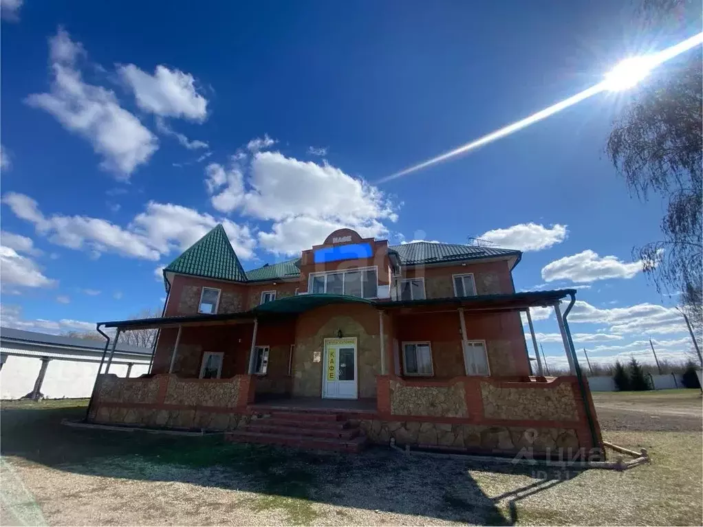 Торговая площадь в Саратовская область, Марксовский район, ... - Фото 0