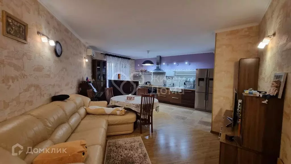 Продаётся 2-к квартира, 101.6 м - Фото 0