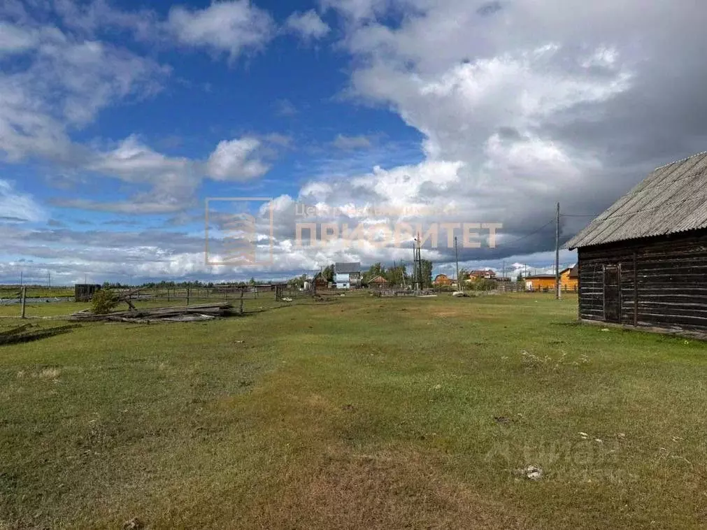 Участок в Саха (Якутия), Мегино-Кангаласский улус, Нерюктяйинский ... - Фото 0