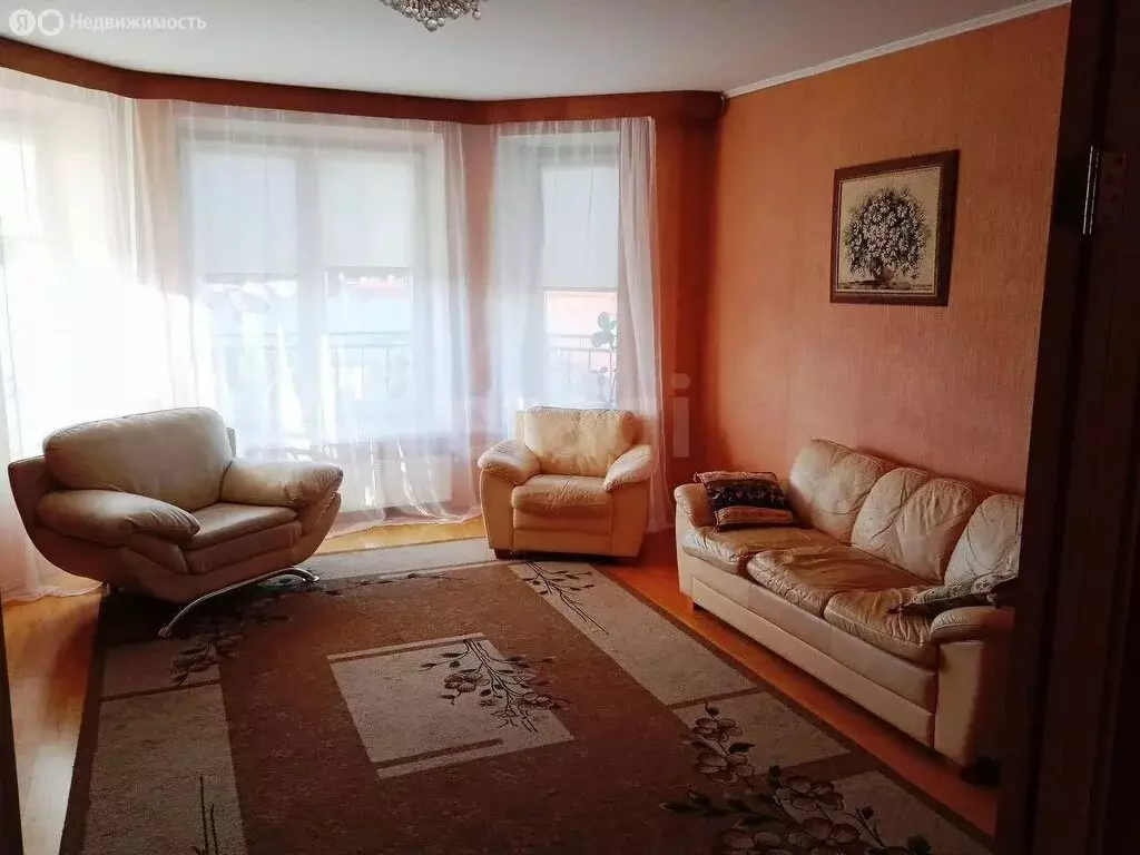 2-комнатная квартира: Калининград, Озёрная улица, 49 (71.7 м) - Фото 0