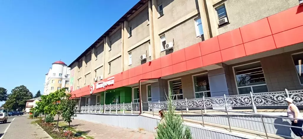 Помещение свободного назначения в Воронежская область, Бобров ул. ... - Фото 1