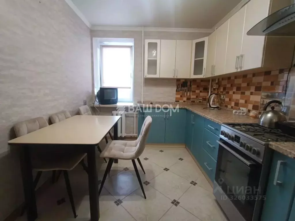 2-к кв. Брянская область, Брянск пер. Литвинова, 5 (52.4 м) - Фото 1