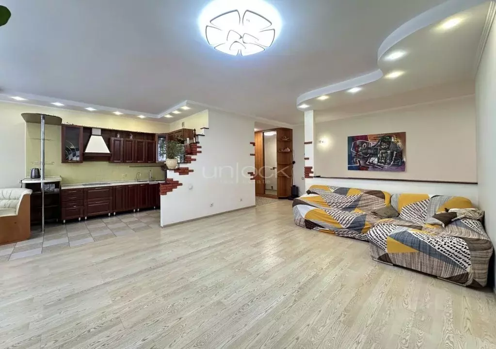 3-к кв. Москва ул. Твардовского, 4К4 (117.6 м) - Фото 1