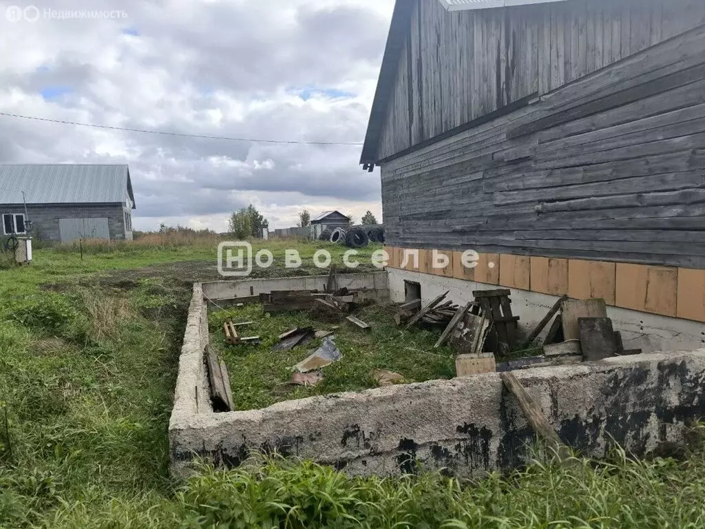 Дом в село Остроухово, Почтовая улица (98.4 м) - Фото 2