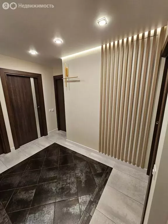 2-комнатная квартира: Парголово, улица Михаила Дудина, 23к1 (63 м) - Фото 0